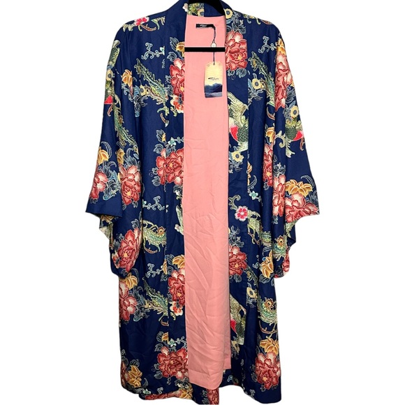 Silver Jeans Tops - NWT Silver Jeans Blue Floral brocade Kimono Size L/XXL with peach lining